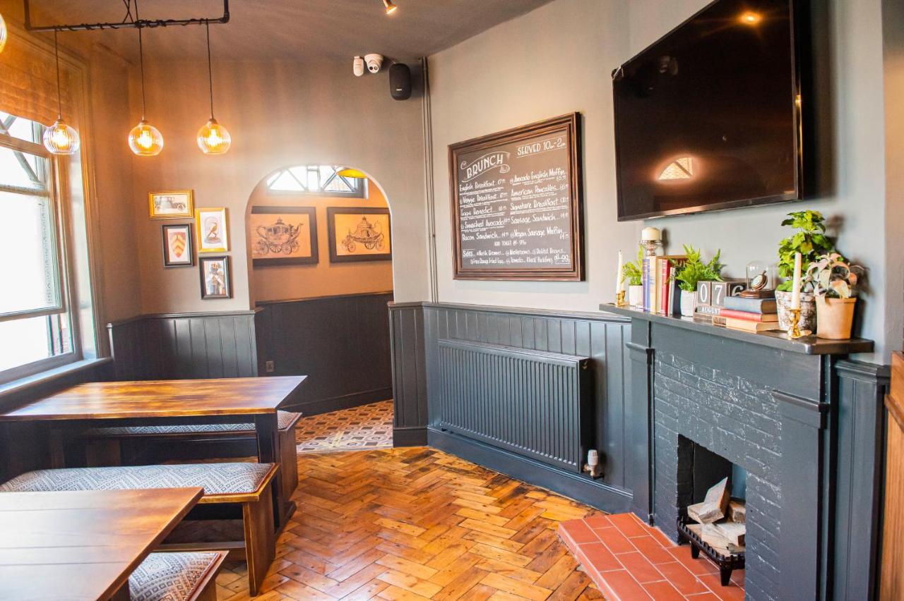 Kings Arms Hotel Stansted Mountfitchet Zewnętrze zdjęcie