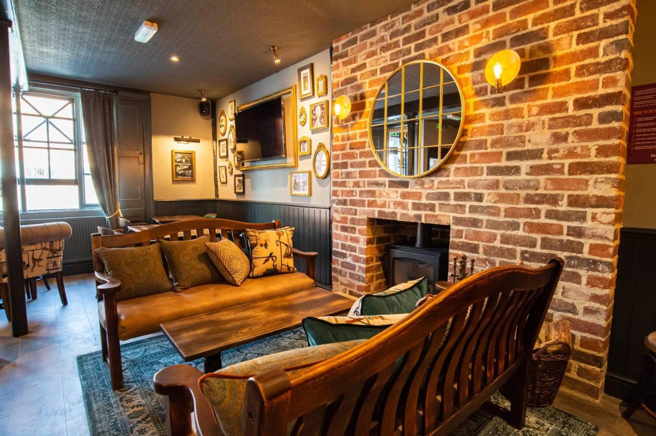 Kings Arms Hotel Stansted Mountfitchet Zewnętrze zdjęcie
