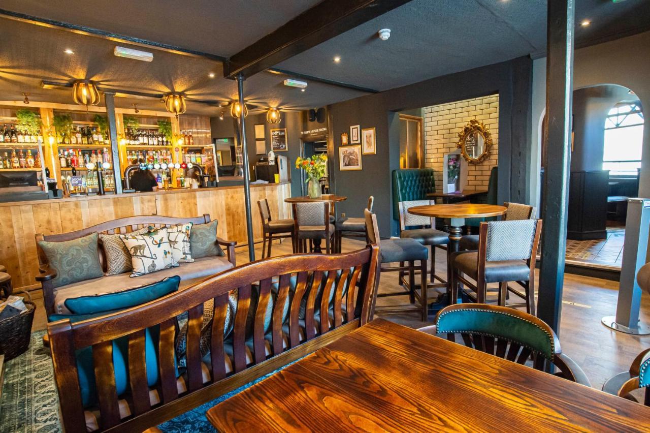 Kings Arms Hotel Stansted Mountfitchet Zewnętrze zdjęcie