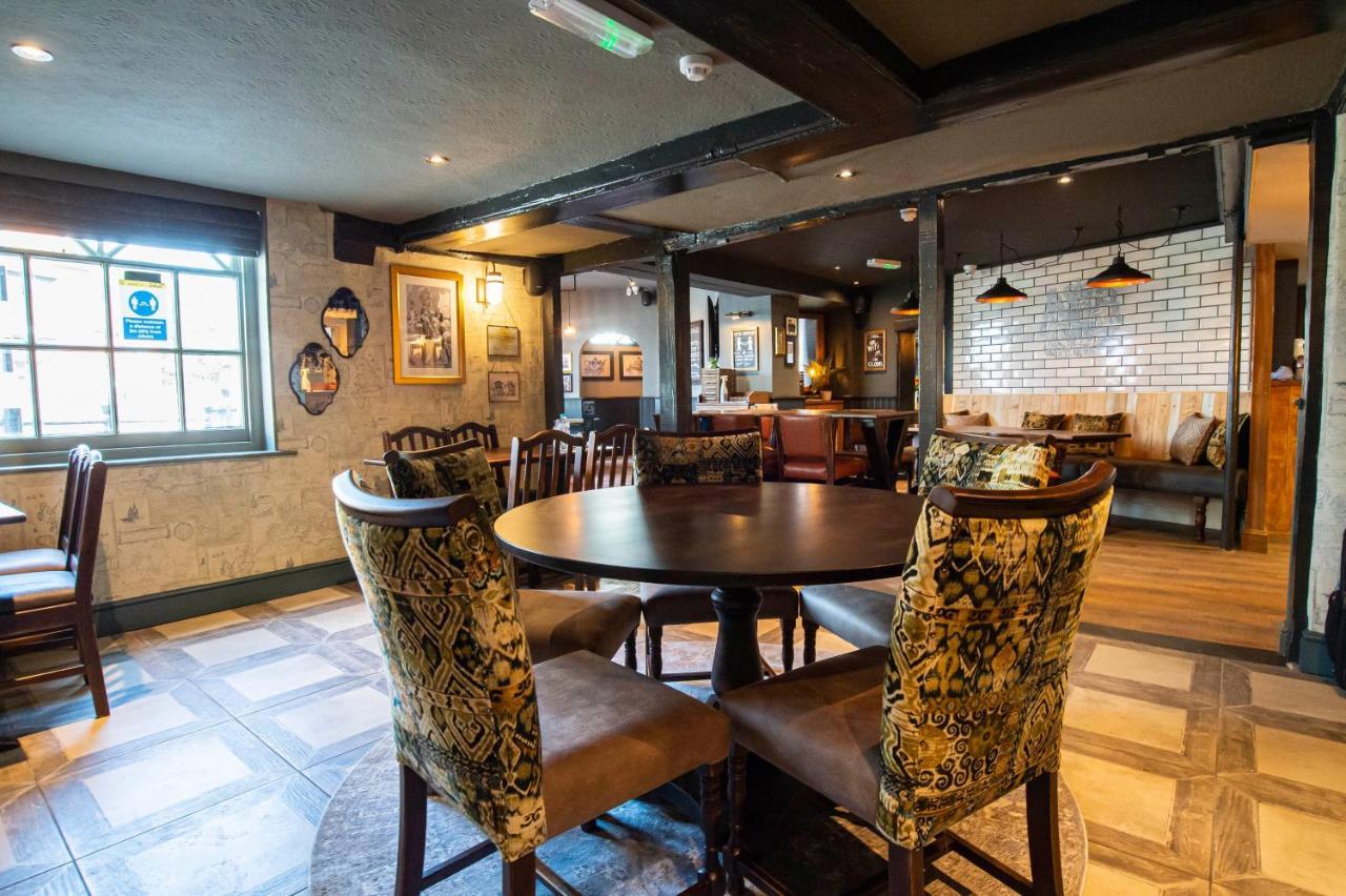 Kings Arms Hotel Stansted Mountfitchet Zewnętrze zdjęcie